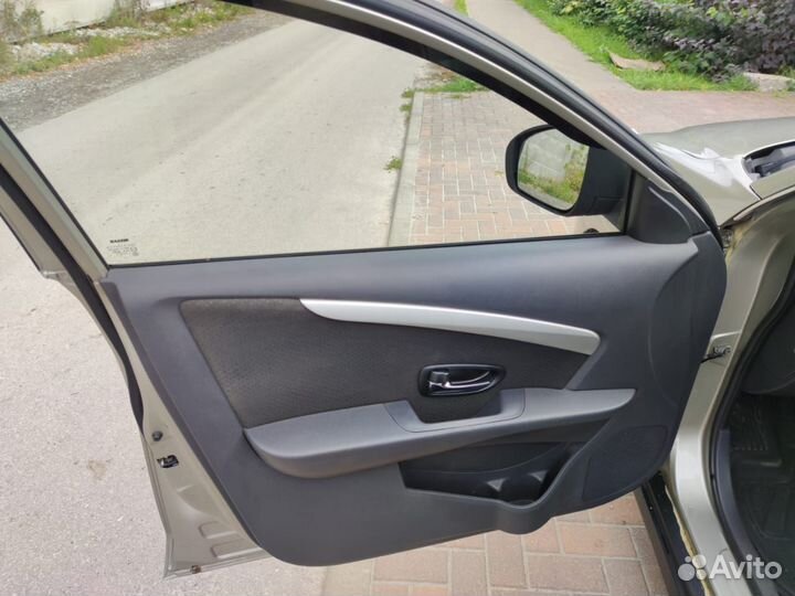 Nissan Almera 1.6 МТ, 2015, 90 380 км