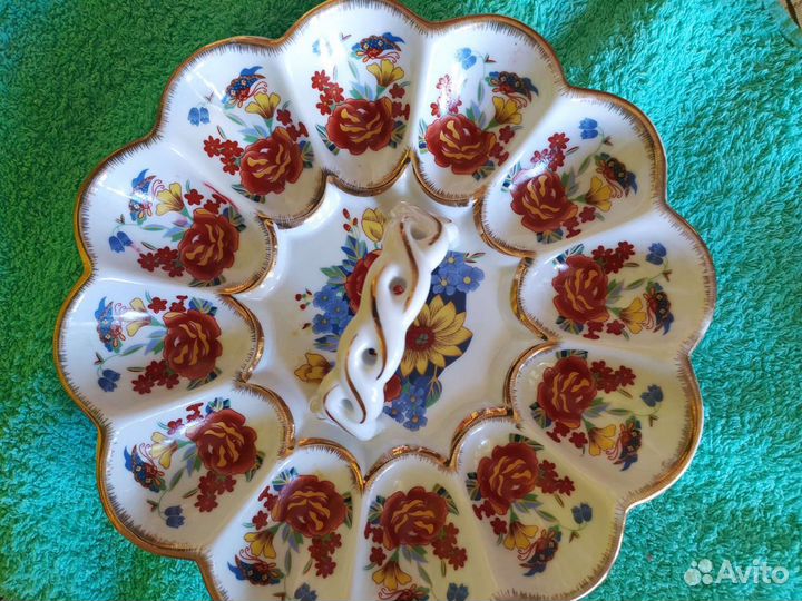 Набор столовой посуды тарелки