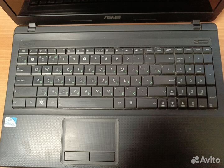 Ноутбук asus