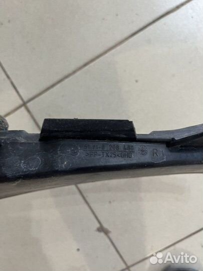 Щиток подкапотный правый Bmw 3 E46