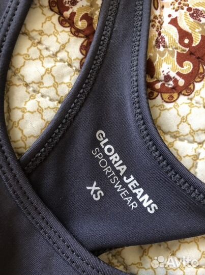 Костюм спортивный для фитнеса