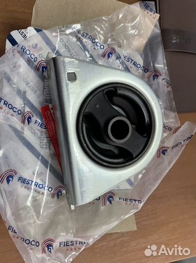 Опора двигателя mitsubishi colt V, Lancer VI