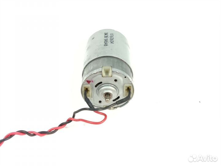 Мотор Logitech Driving Force GT