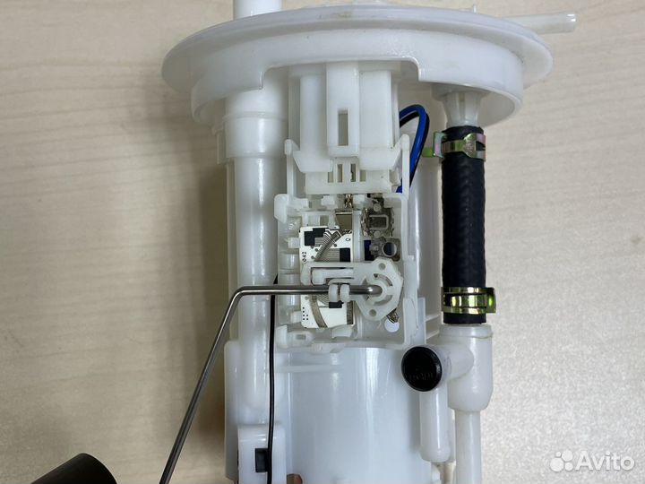 Насос топливный в сборе Mitsubishi Grandis