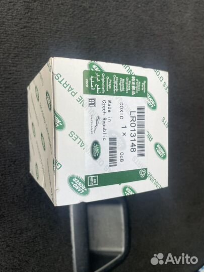 Фильтр масляный Land Rover LR013148