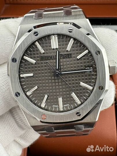 Часы Audemars Piguet Royal Oak юбилей