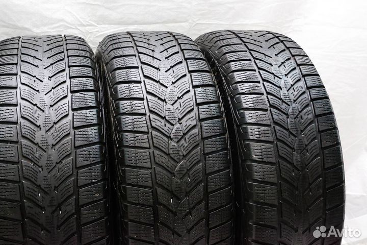 Goodyear UltraGrip Performance Gen-1 215/65 R17 99V