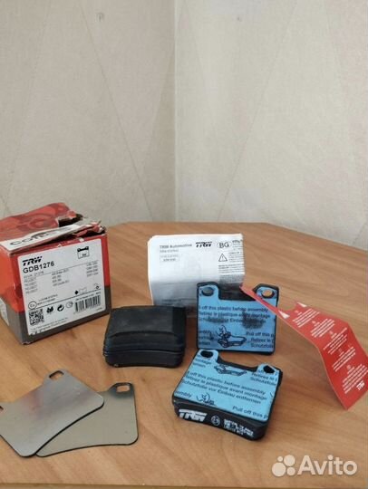 Колодки тормозные Задние TRW GDB1276