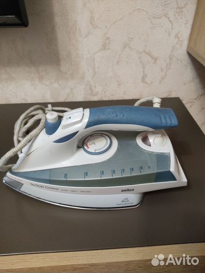 Утюг Braun