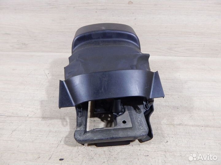 Кожух рулевой колонки Ford Focus 2