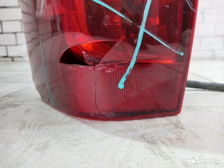 Фонарь левый Chevrolet Tahoe GMT900 5.3L V8 2008