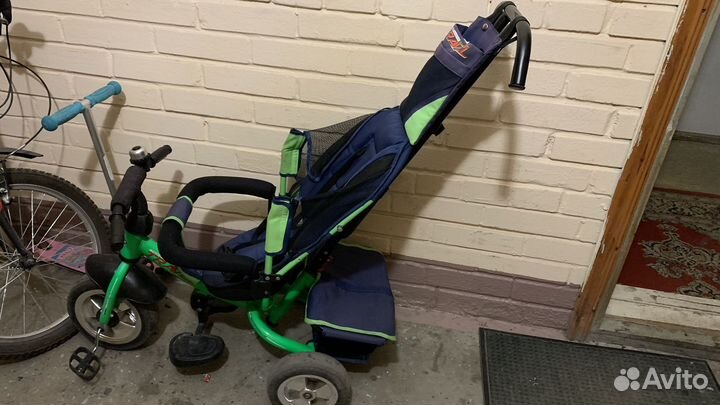 Детский велосипед с родительской ручкой