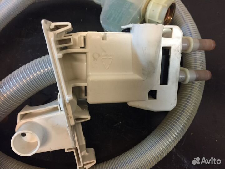 Шланг с аквастопом для стиральных машин Bosch