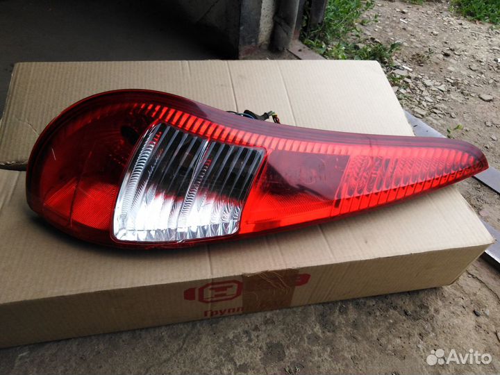 Фонарь задний Калина 1