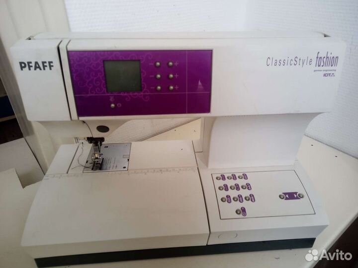 Pfaff performance 2058