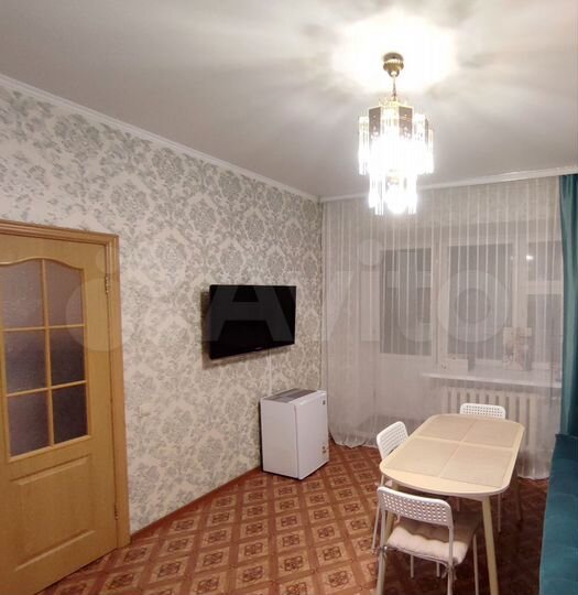 2-к. квартира, 64,5 м², 3/10 эт.