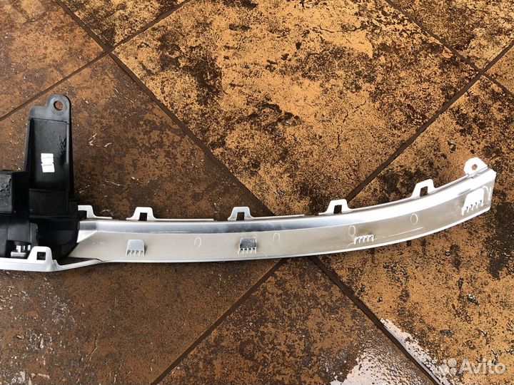 Молдинг капота Kia Seltos