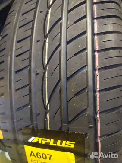 Aplus A607 225/40 R18