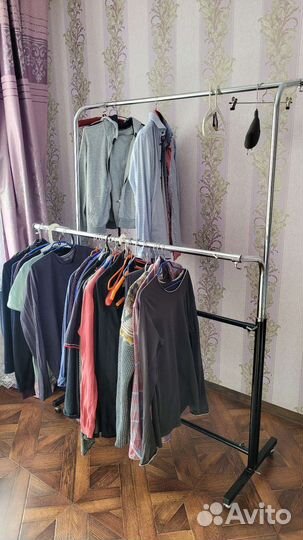 Стойка вешало для одежды