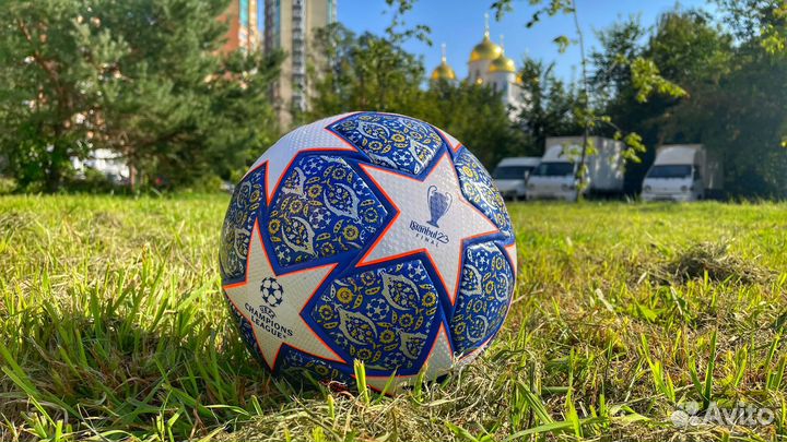 Футбольный мяч Adidas лч 23 Стамбул