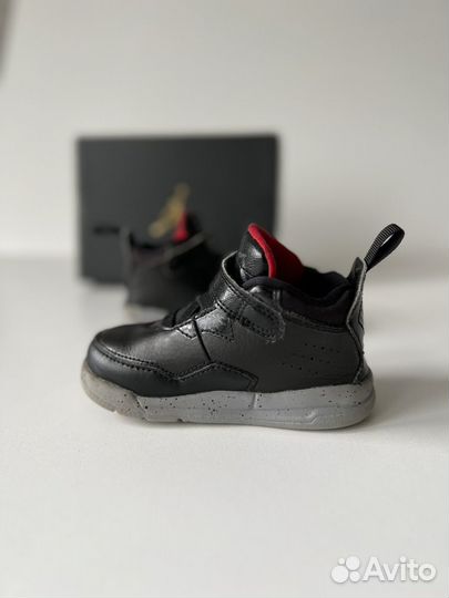 Кроссовки детские nike jordan 23