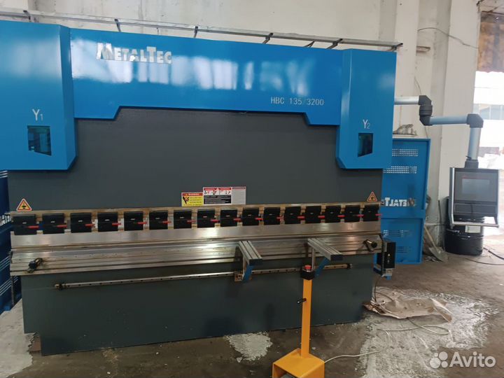 Листогиб Гидравлический Пресс HBC 135x3200 с чпу