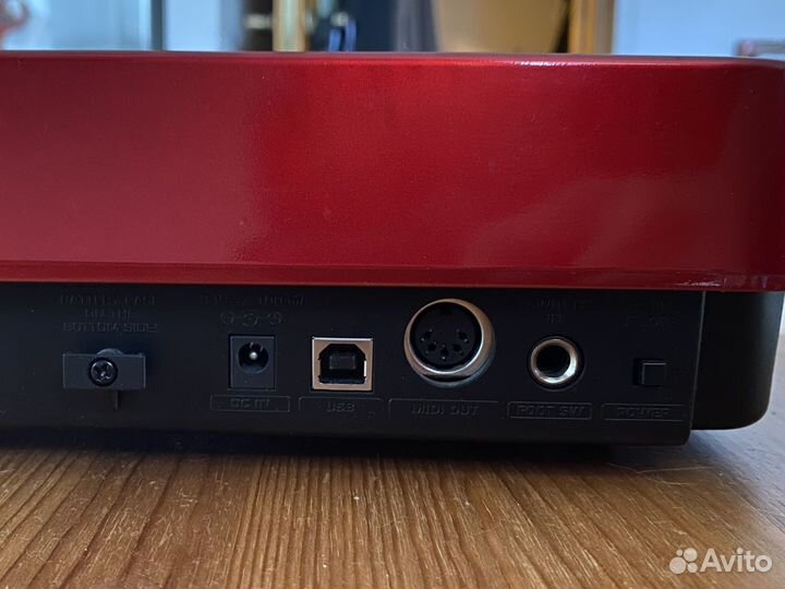 Midi-клавиатура Behringer UMX610