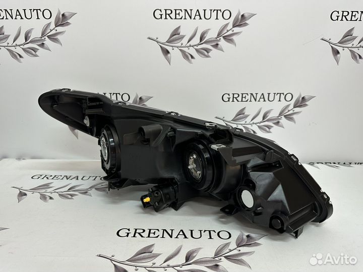 Комплект Фар Новые Honda Civic 8 4D рест 2009-12