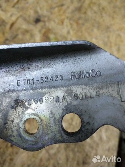 Петля капота комплект Ford Escape escape/tribute