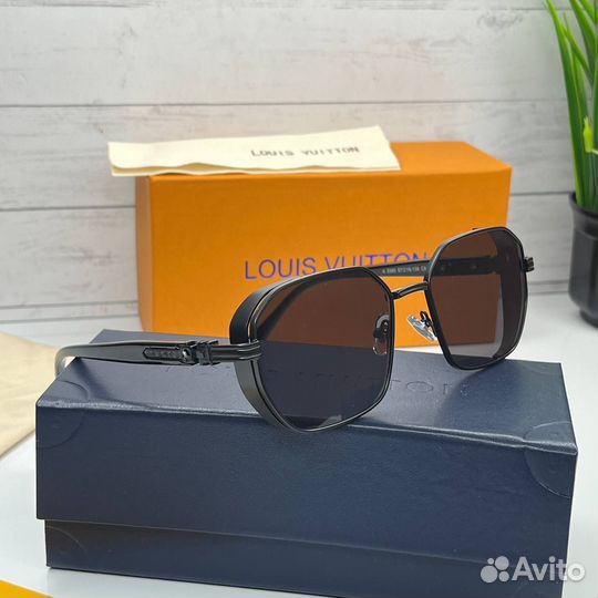 Солнцезащитные очки louis vuitton