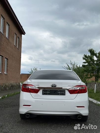 Toyota Camry 2.5 AT, 2014, 245 000 км