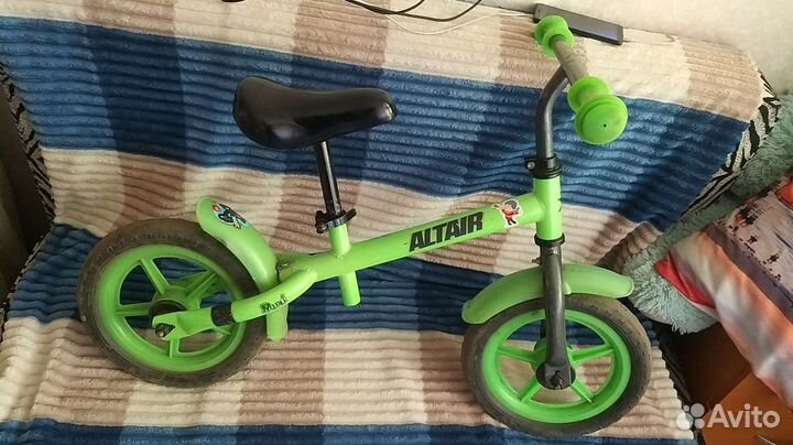 Беговел детский бу