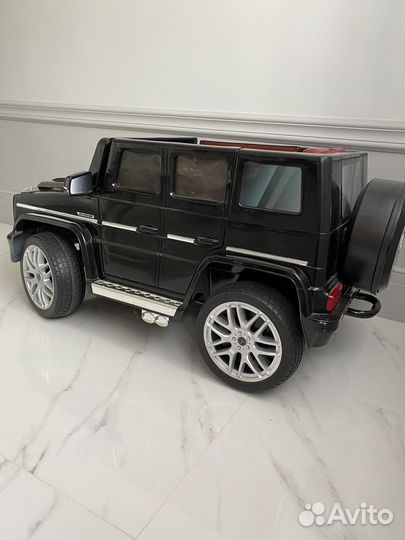 Детский электромобиль