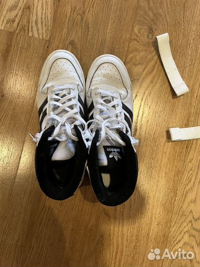 Ботинки adidas