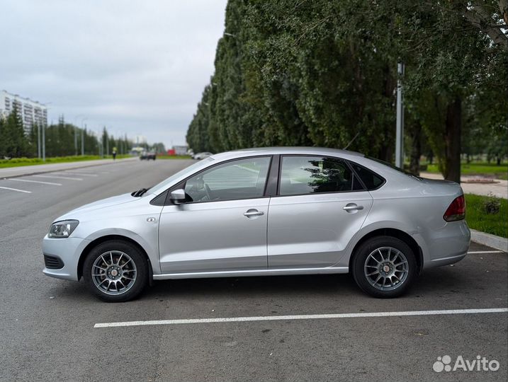 Volkswagen Polo 1.6 AT, 2013, 99 700 км