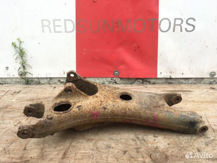 Рычаг задний нижний правый Volvo XC90 I 2002-2015г