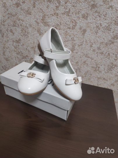 Туфли для девочки