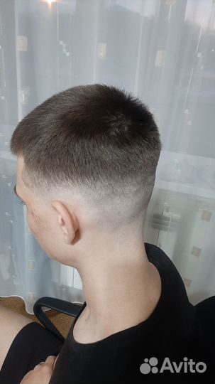 Мужской парикмахер с выездом на дом