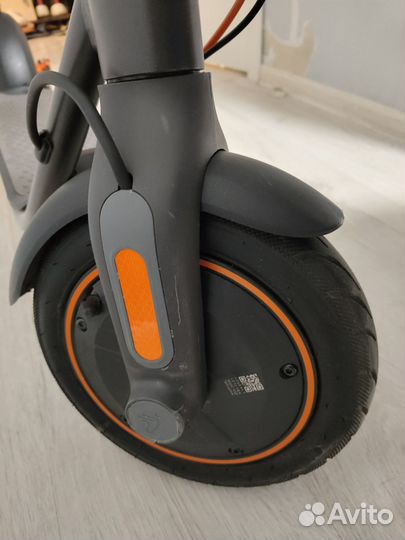 Электросамокат Ninebot KickScooter F40, до 120 кг