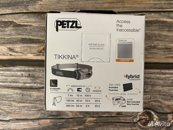 Фонарь налобный Petzl Tikkina 300. Новый