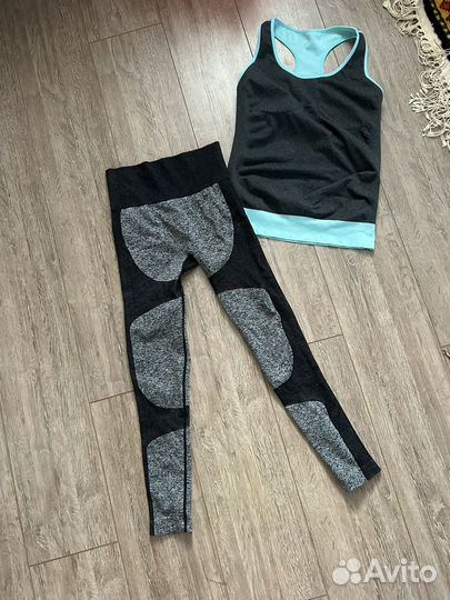 Костюм для фитнеса 44