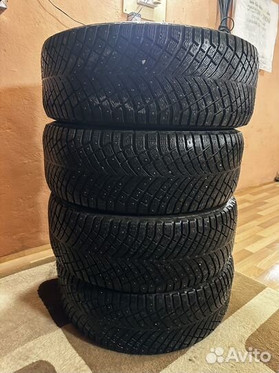 Michelin X-Ice North 4 285/60 R18 116