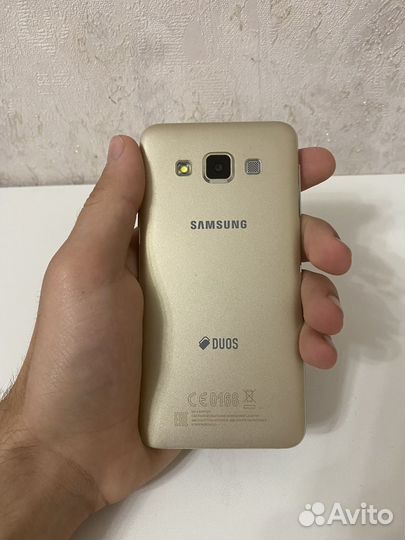 Samsung Galaxy A3 SM-A300F, 16 ГБ