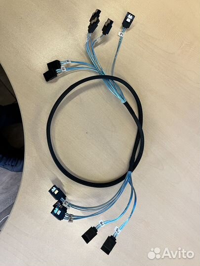 SATA кабель, 1 метр, 6 коннекторов