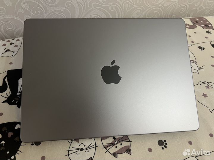 MacBook Pro 14 2021 M1/16Gb/1Tb 71 цикл