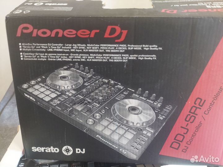 DJ контроллер Pioneer DDJ-SR2