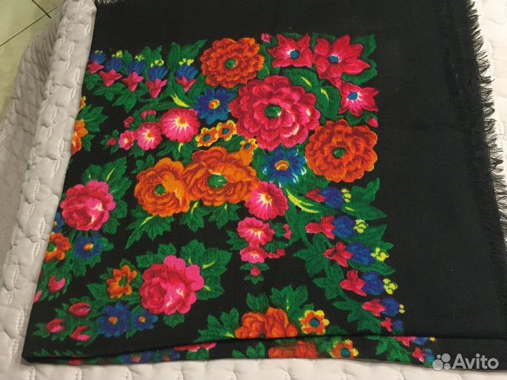 Платок кашемировый. Новый