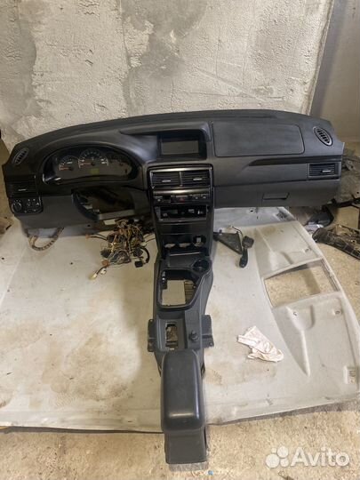 Панель торпеда priora 2