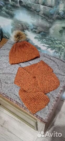 Женский комплект шапка и шарф