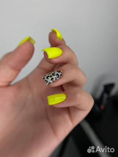 Маникюр, педикюр